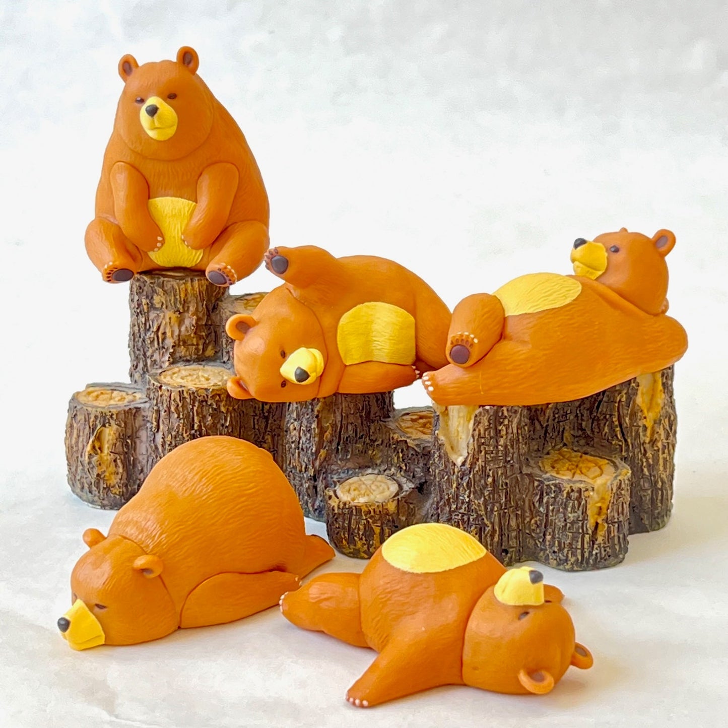 Hitoyasumi Suru Kuma Relax Bear Figurine Capsule