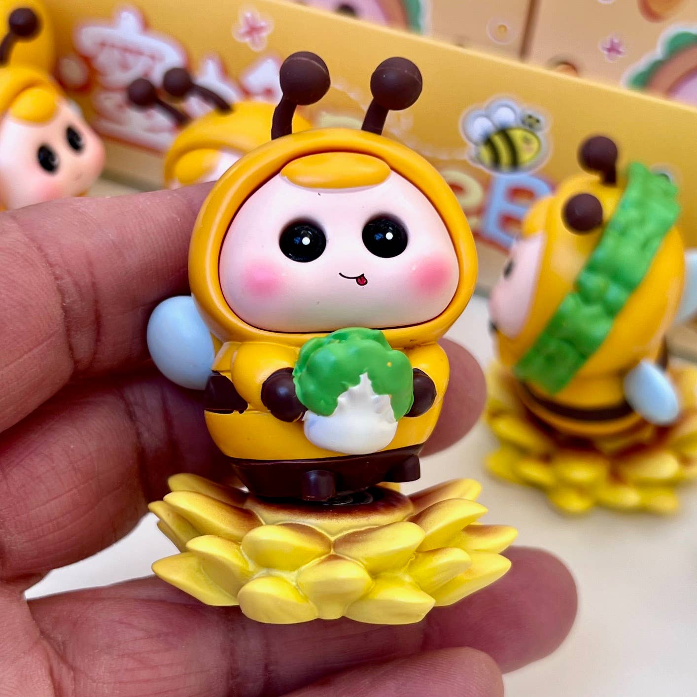 Spinning Bee Bee Blind Box