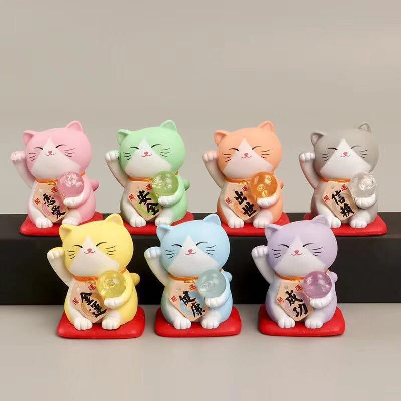 Maneki Neko Lucky Cat Figurines