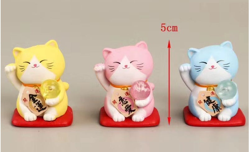 Maneki Neko Lucky Cat Figurines