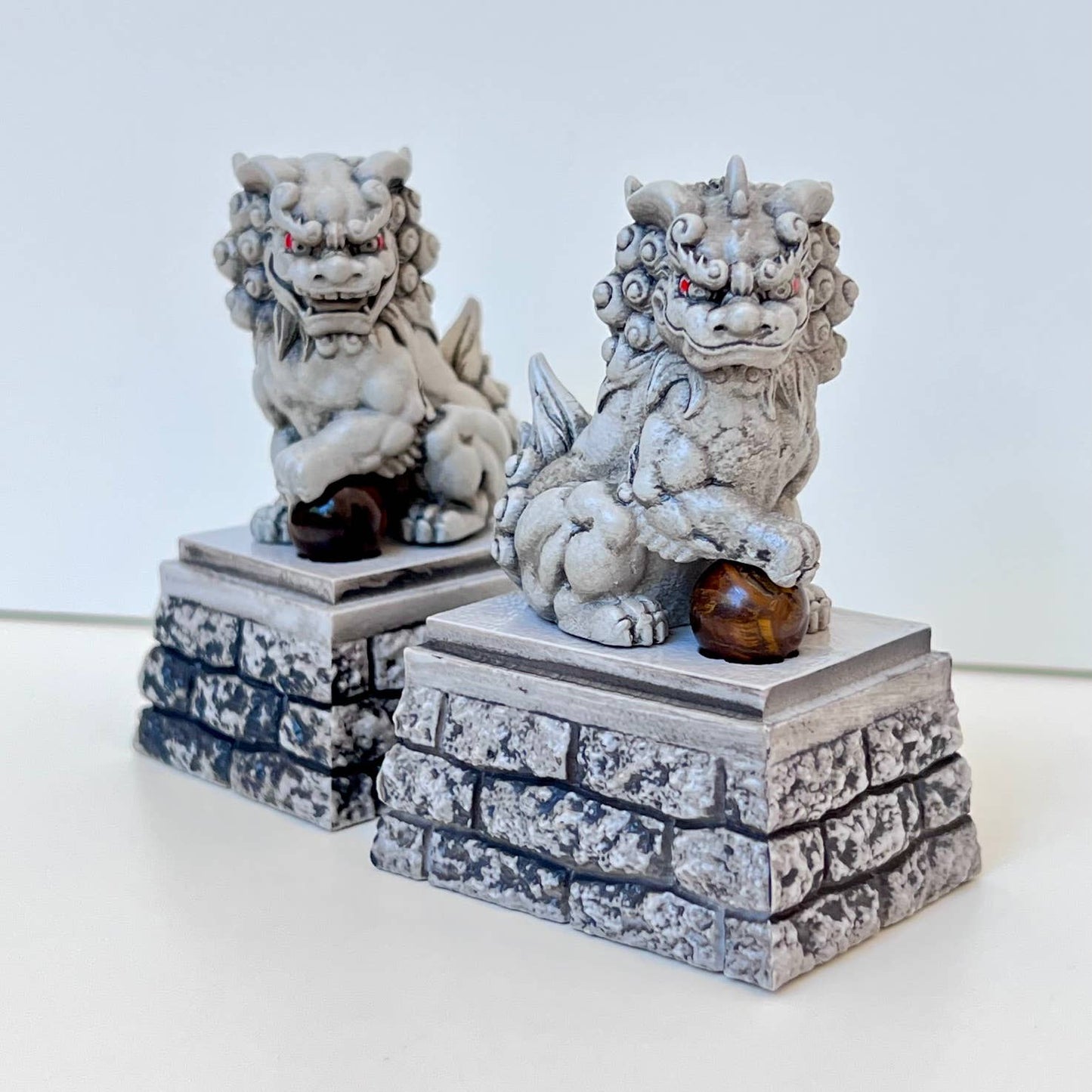 Guardian Lion Capsule