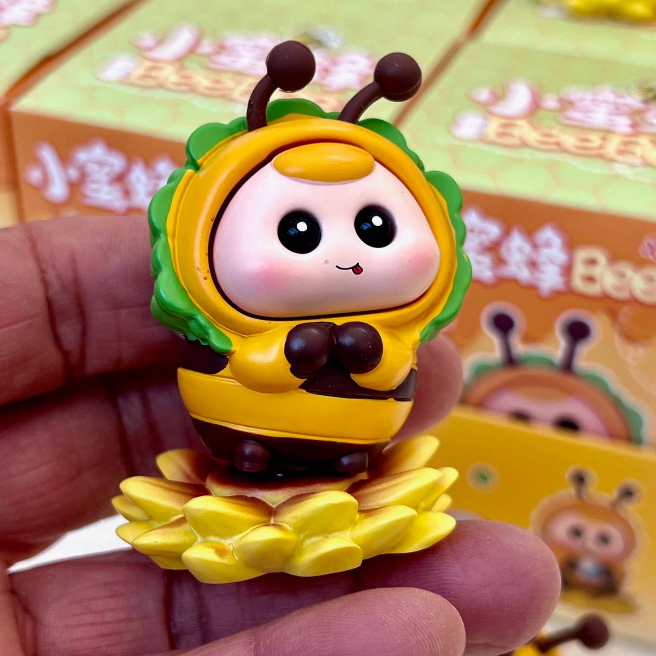 Spinning Bee Bee Blind Box